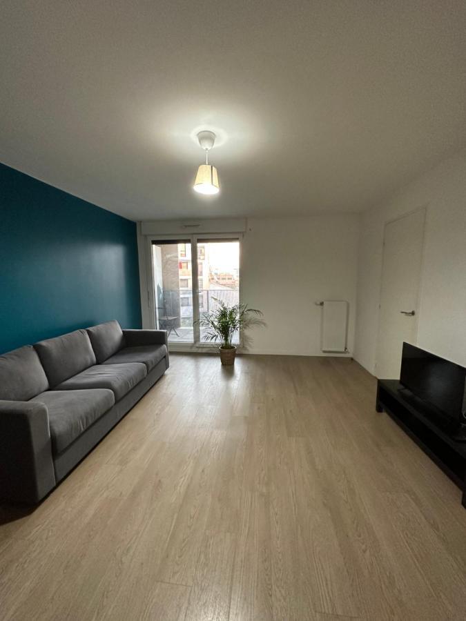 Logement La Courneuve-Aubervilliers Rerb Екстер'єр фото